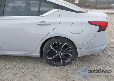 2025 Nissan Altima Sr Awd z USA, uszkodzony, nr VIN 1N4BL4CW7SN303716